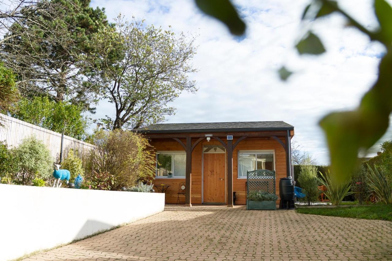 Un Chalet A Caen Exteriör bild
